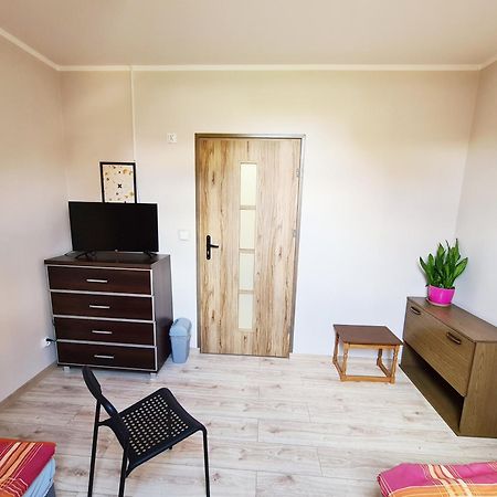 W20 Hostel Goledzinow Eksteriør bilde