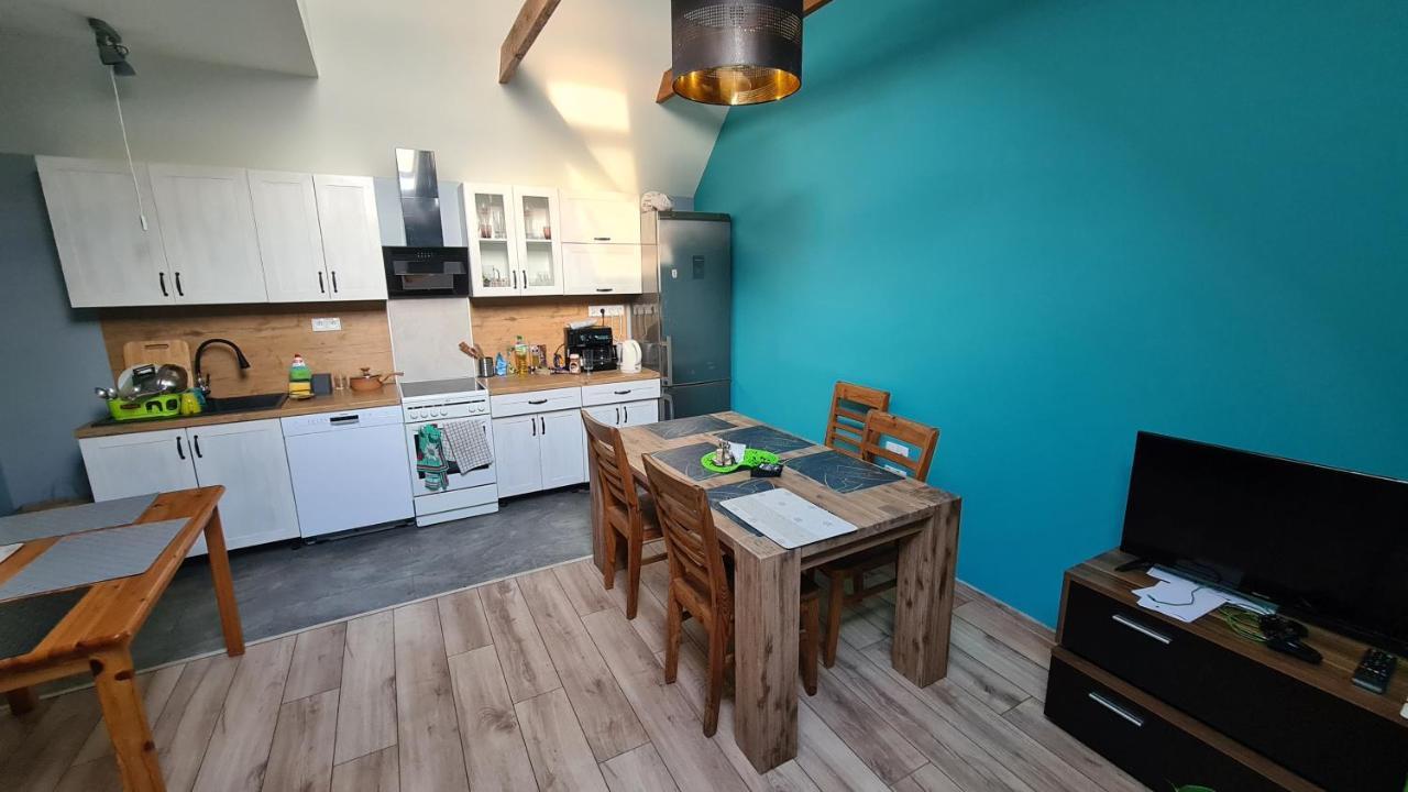 W20 Hostel Goledzinow Eksteriør bilde