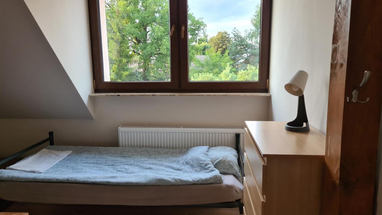 W20 Hostel Goledzinow Eksteriør bilde